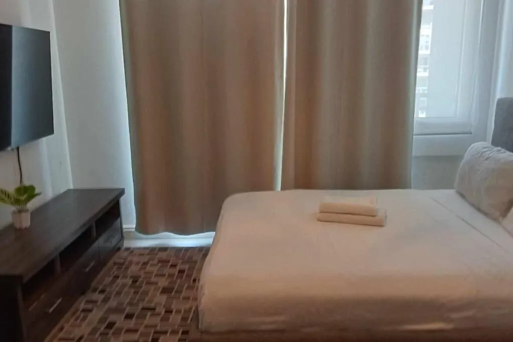 Azure Urban Resort A12 Wavepool Near Mall Airport Manila